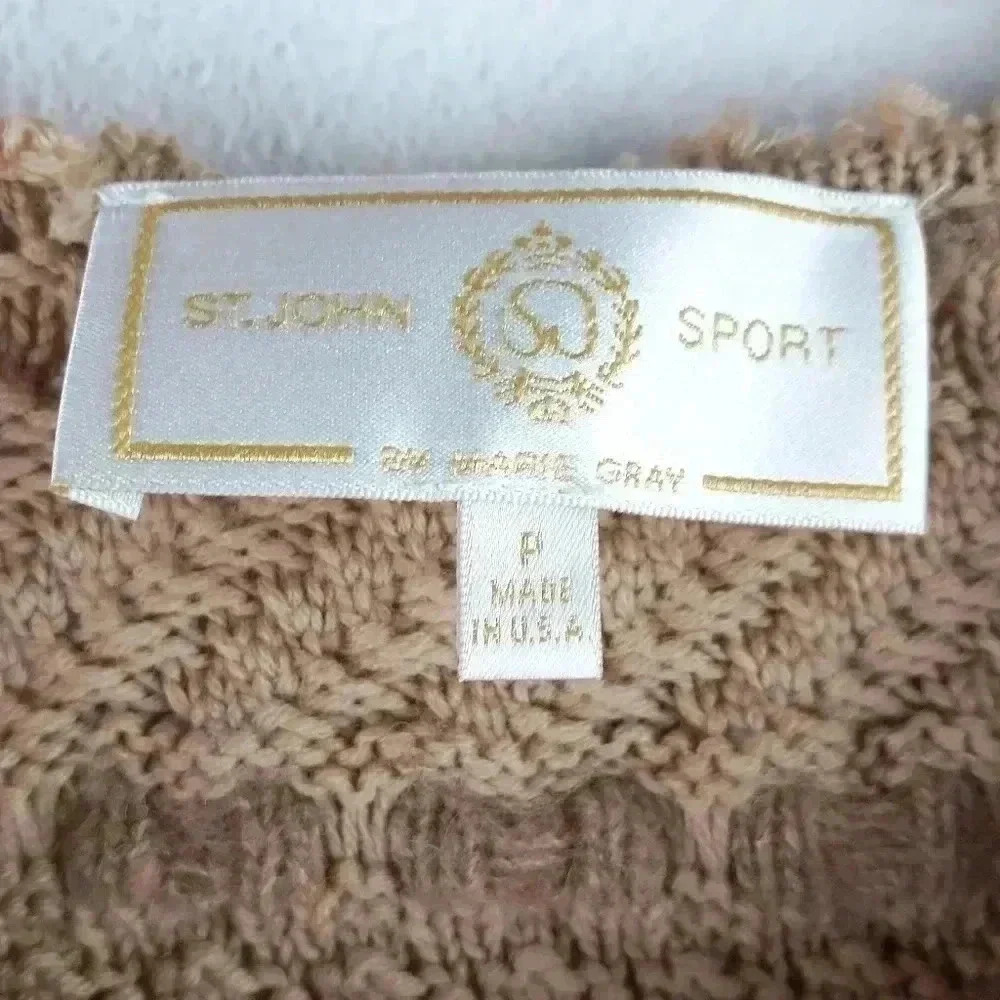 St. JOHN  Sport top Size P 95% wool - Picture 5 of 7